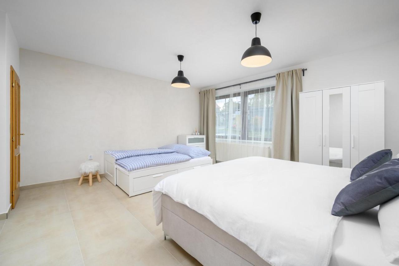Apartmany 629 哈拉霍夫 外观 照片